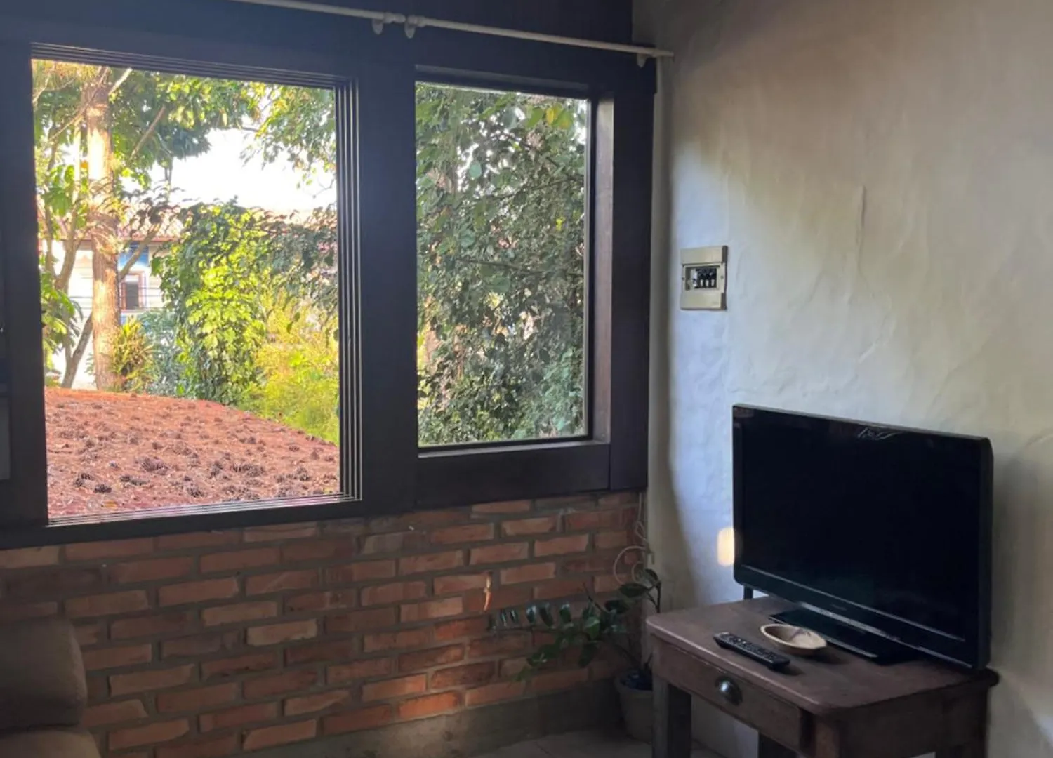 Espaco Com Apartamentos Rusticos Em Terreno Arborizado, Vaga De Garagem, Ar Condicionado, Wifi Florianópolis Brasilien